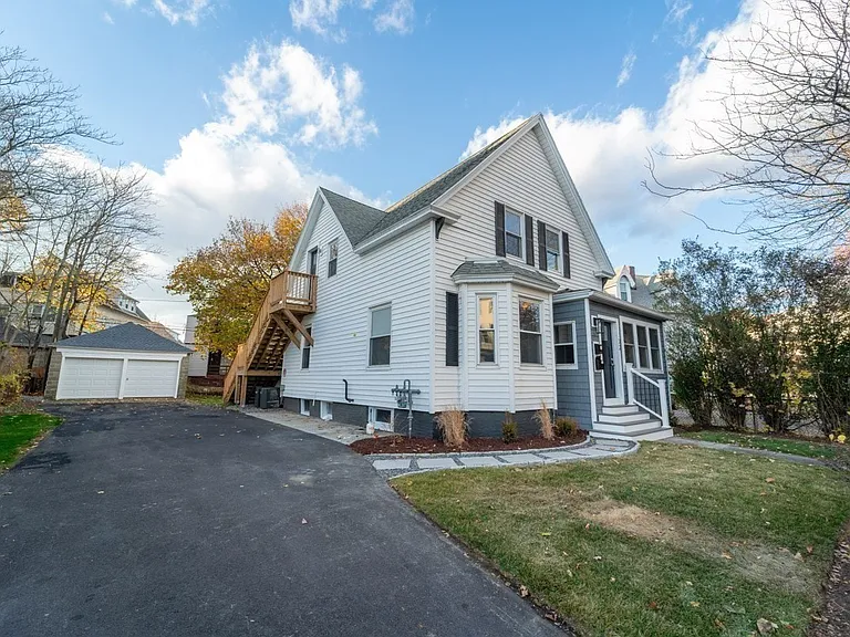 72 Florence St #1 — Photo 12