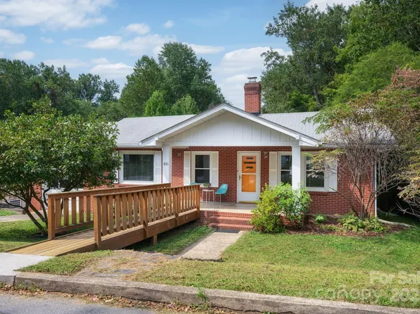 105 Fairfax Ave, Asheville, NC 28806
