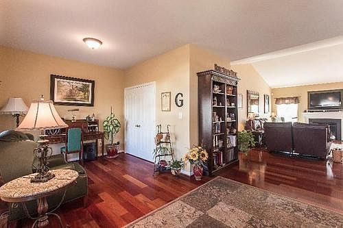 3rd image of 6025 W Copper Mountain Dr