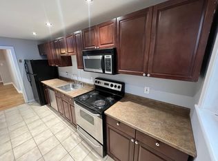 7701 Gilbert St FLOOR 2, Philadelphia, PA 19150