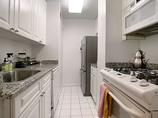 Rented by Compass | media 4
