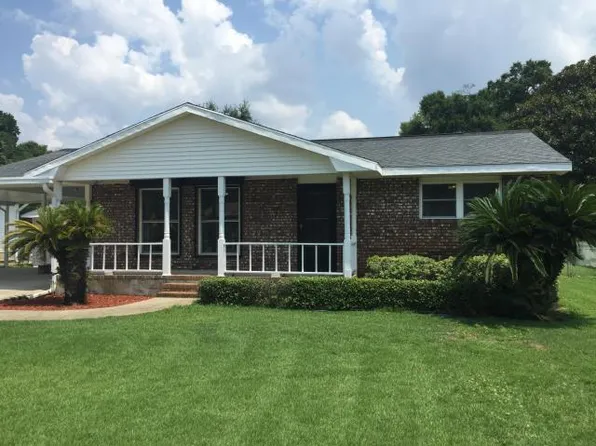 141 Rainbow Dr, Fort Walton Beach, FL 32548