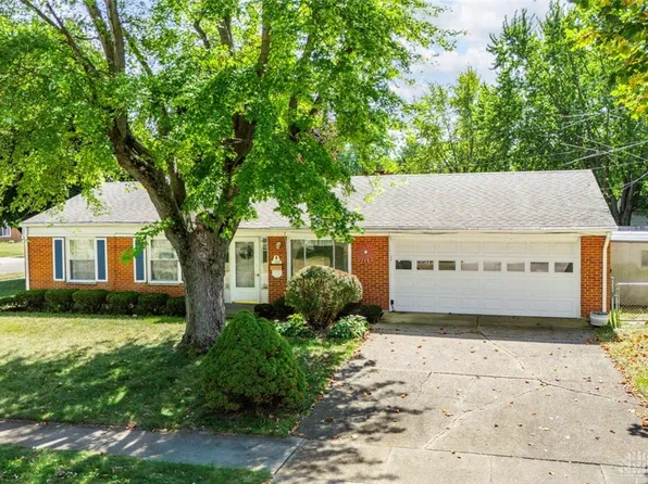 300 Flora Ave, New Carlisle, OH 45344