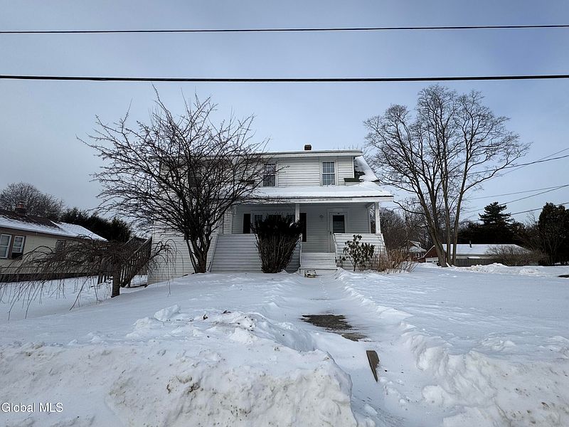 2nd image of 401 Stanford Avenue