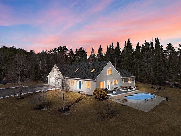 2nd image of 353 Mountfort Road