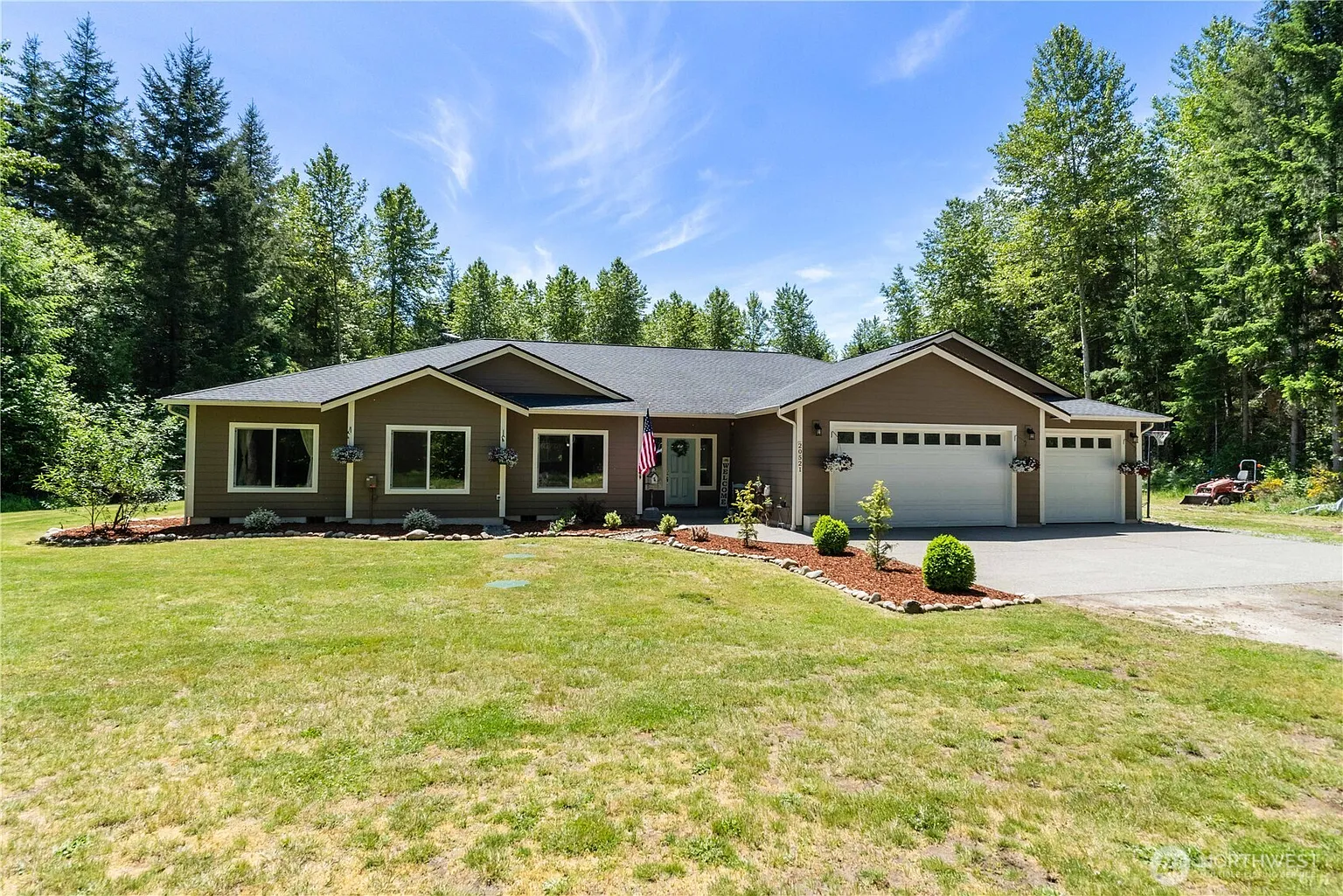 20521 151st Lane SE photo 1