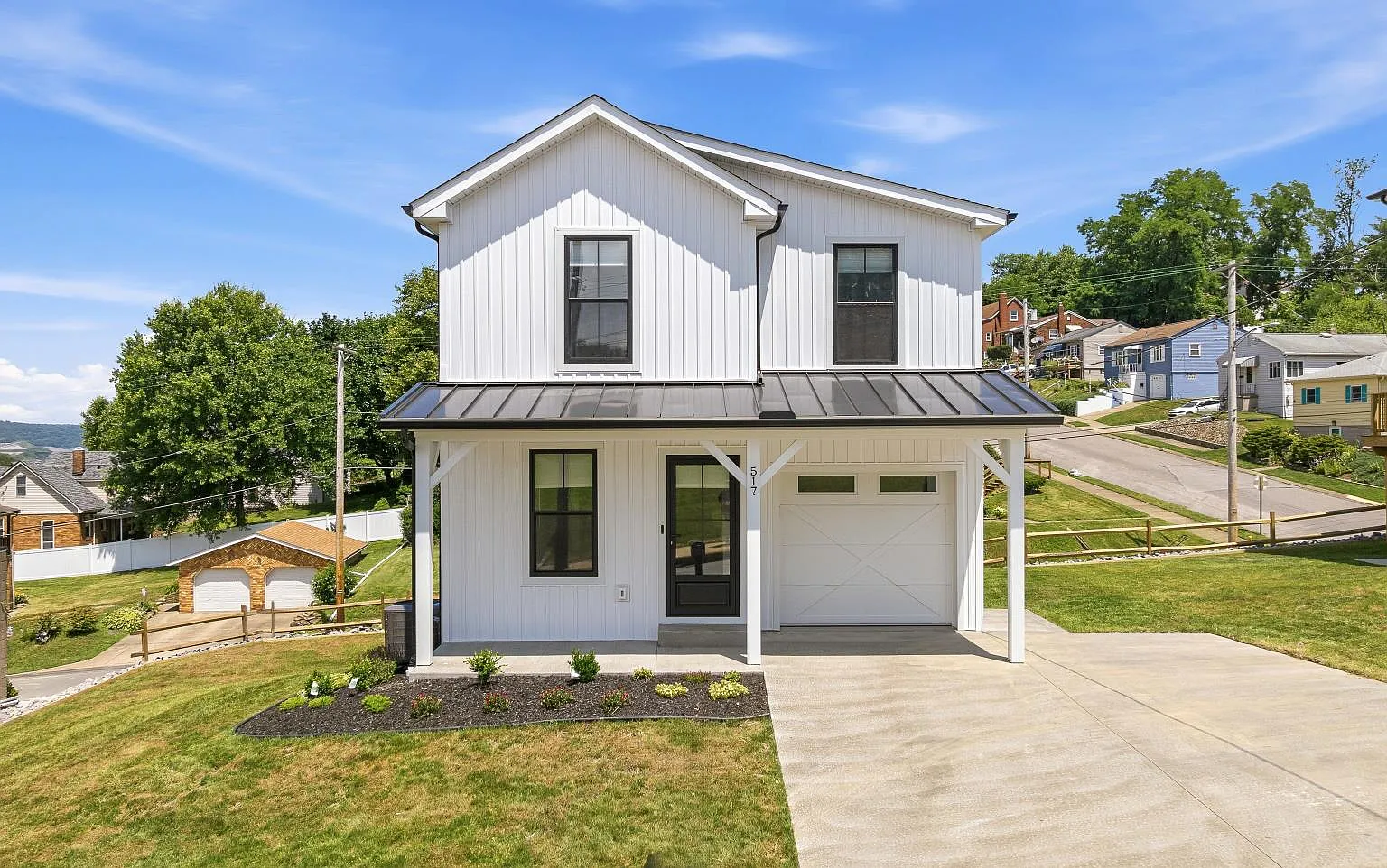 3 bed, 2.5 bath, 1155 sqft, $2,500 — Photo 1