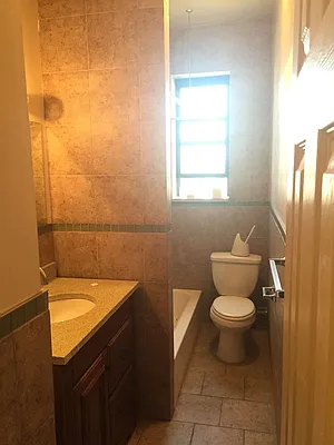 Rented by Elite NY Holdings | media 6