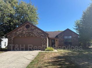 5925 Dunmore Dr, Indianapolis, IN 46254