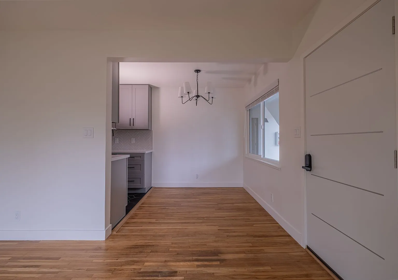 17901 Crenshaw Blvd Residences — Photo 3