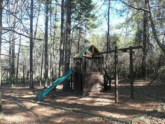 3rd image of 2410 Cobble Creek Ln