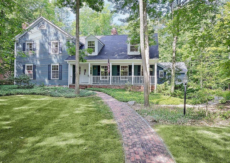 1st image of 7234 Dillman Dr