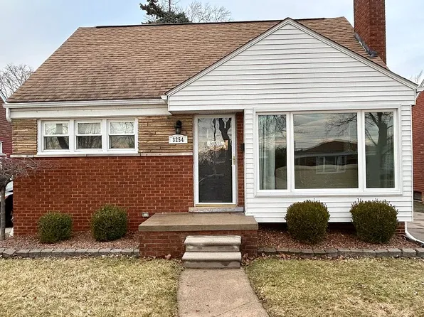 3254 Edison St, Trenton, MI 48183