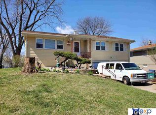 5528 N 61st Ave, Omaha, NE 68104