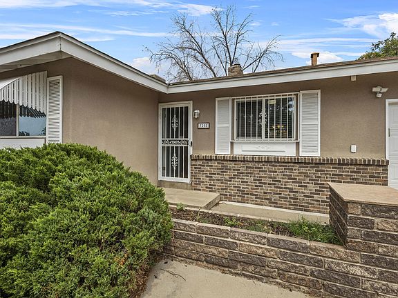 2nd image of 3208 San Pedro Dr NE