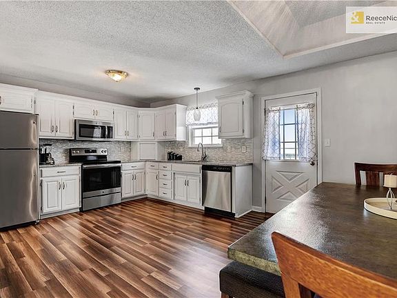4th image of 1707 N Concord Ct
