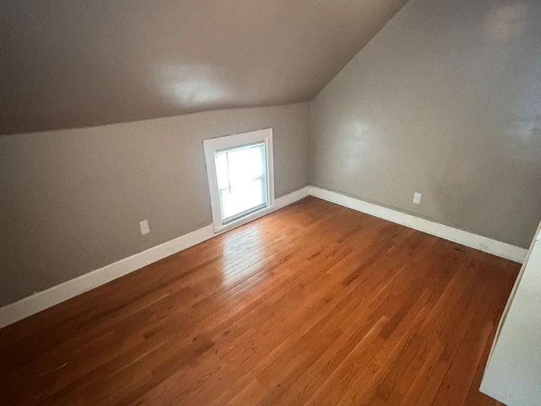 111 Delaware St #3 — Photo 7