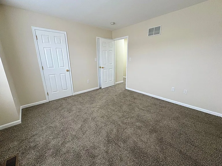 710 Rachel Dr — Photo 31
