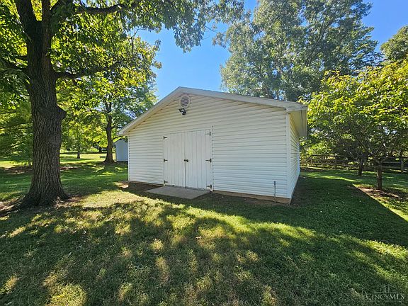 2nd image of 7661 Brookdale Dr