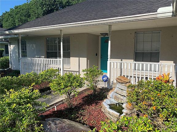 2nd image of 15104 Alexis Dr