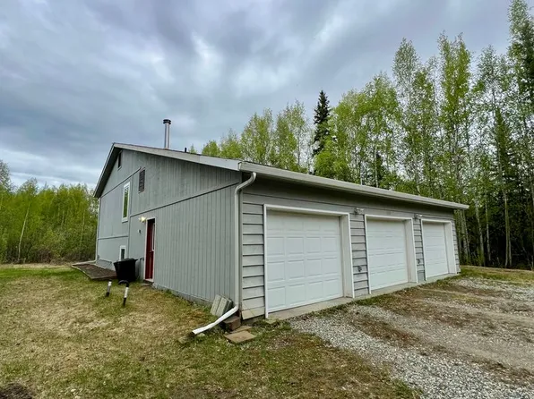 1370 Carat Loop, North Pole, AK 99705
