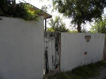 1st image of 320 Vista Pl