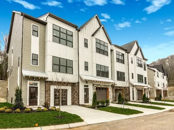 Bentley A Plan, Sonya Park