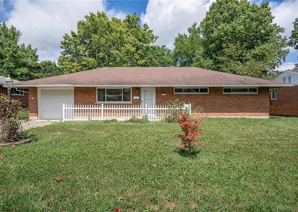 1st image of 253 Ironwood Dr