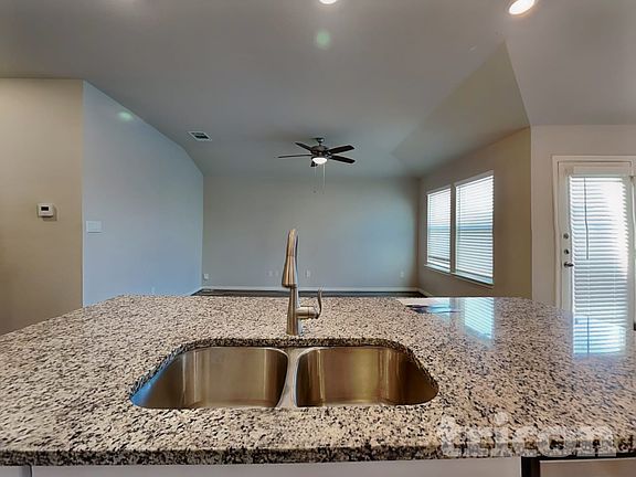 4th image of 5803 Zoey Way