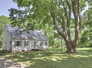 100 Greenway E, Orient, NY 11957