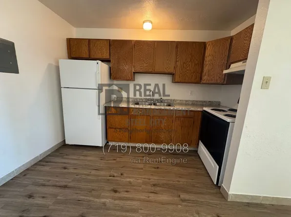 2116 Norman Ln #B, Pueblo, CO 81005