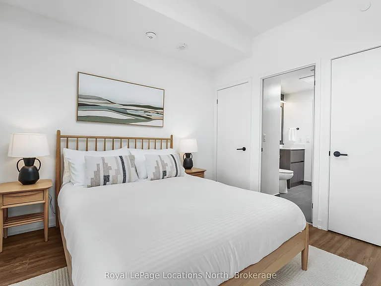 31 Huron St — Photo 10