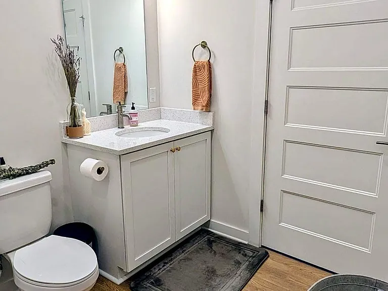 600 E Trinity Ln #305 — Photo 20
