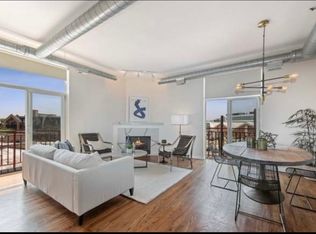 2356 N Elston Ct #403, Chicago, IL 60614