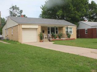 856 S Prairie Park Rd, Wichita, KS 67218