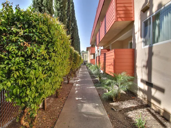 The Californian Apartments, 2326 California St #26-27, Mountain View, CA 94040