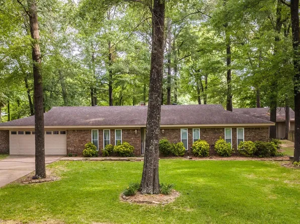 38 White Oak Dr, Conway, AR 72034