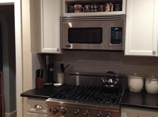 136 Dellawanda Rd, Swansea, MA 02777