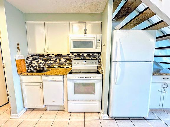 4th image of 1100 Possum Trot Rd. #E-335