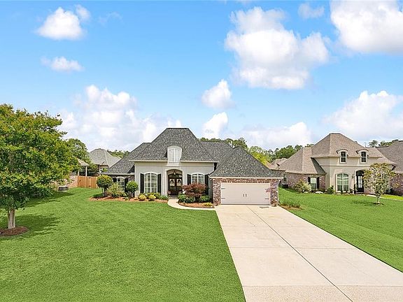 2nd image of 1090 Scarlet Oak Ln