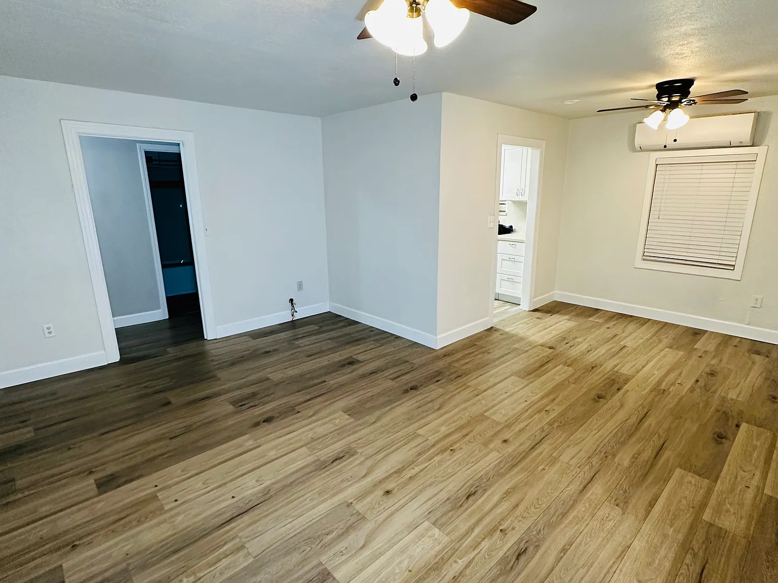 2 bed, 850 sqft, $1,500 — Photo 2