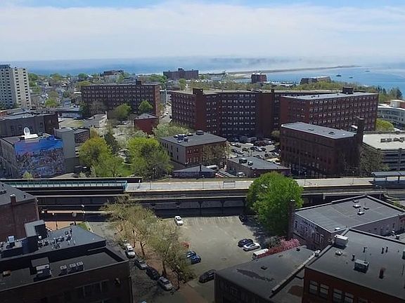 3rd image of 33 Central Sq #402