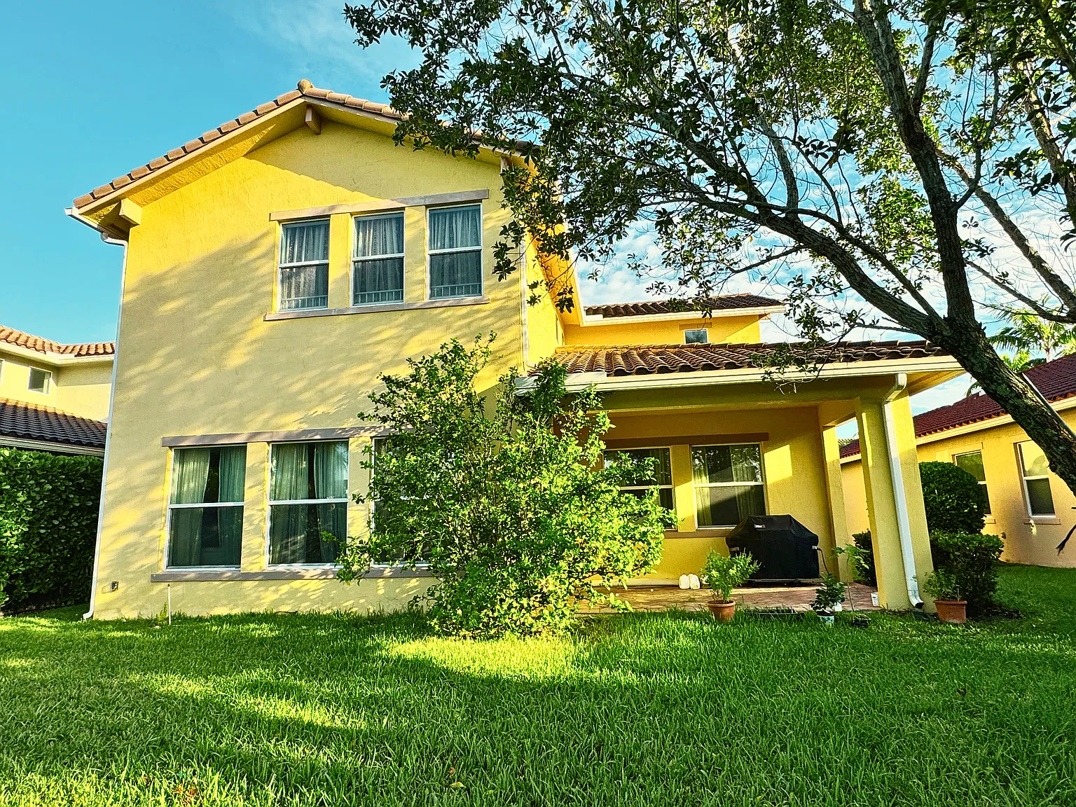 5 bed, 3385 sqft, $6,500 — Photo 4