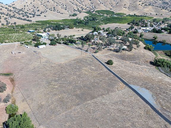 5th image of Bogart Drive