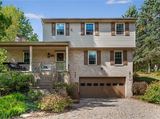 204 McIntyre Ln, New Kensington, PA 15068