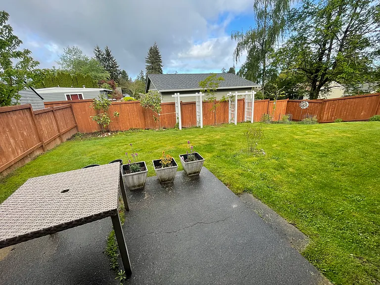 616 Shannon St — Photo 19