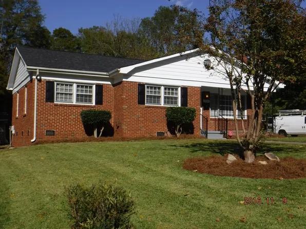 3900 Paisley Pl, Charlotte, NC 28208