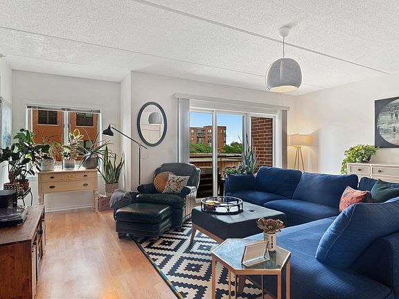 2nd image of 201 N Vail Ave APT 302