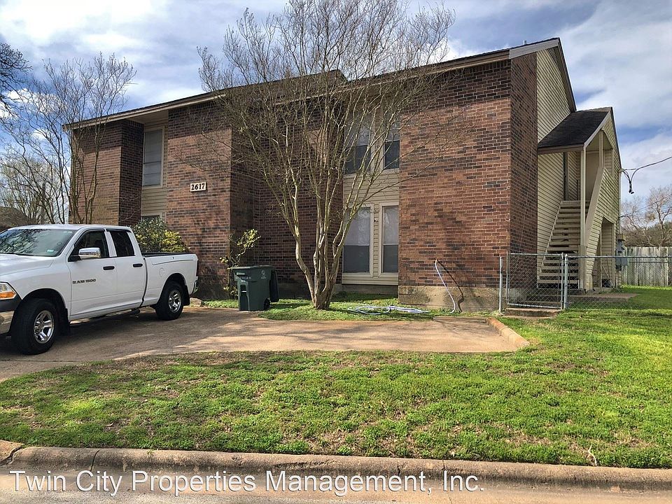 1st image of 2617 Pecan Cir #B