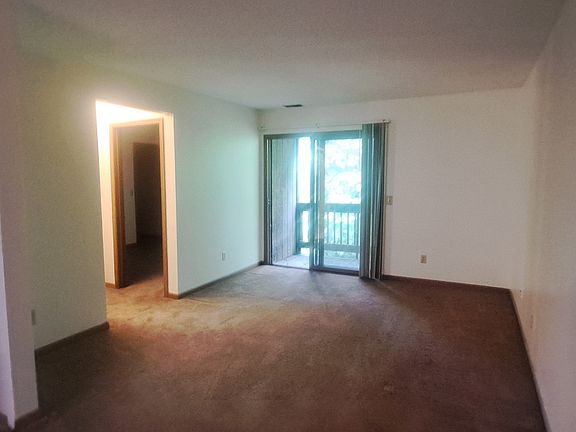 Living room & Dining room